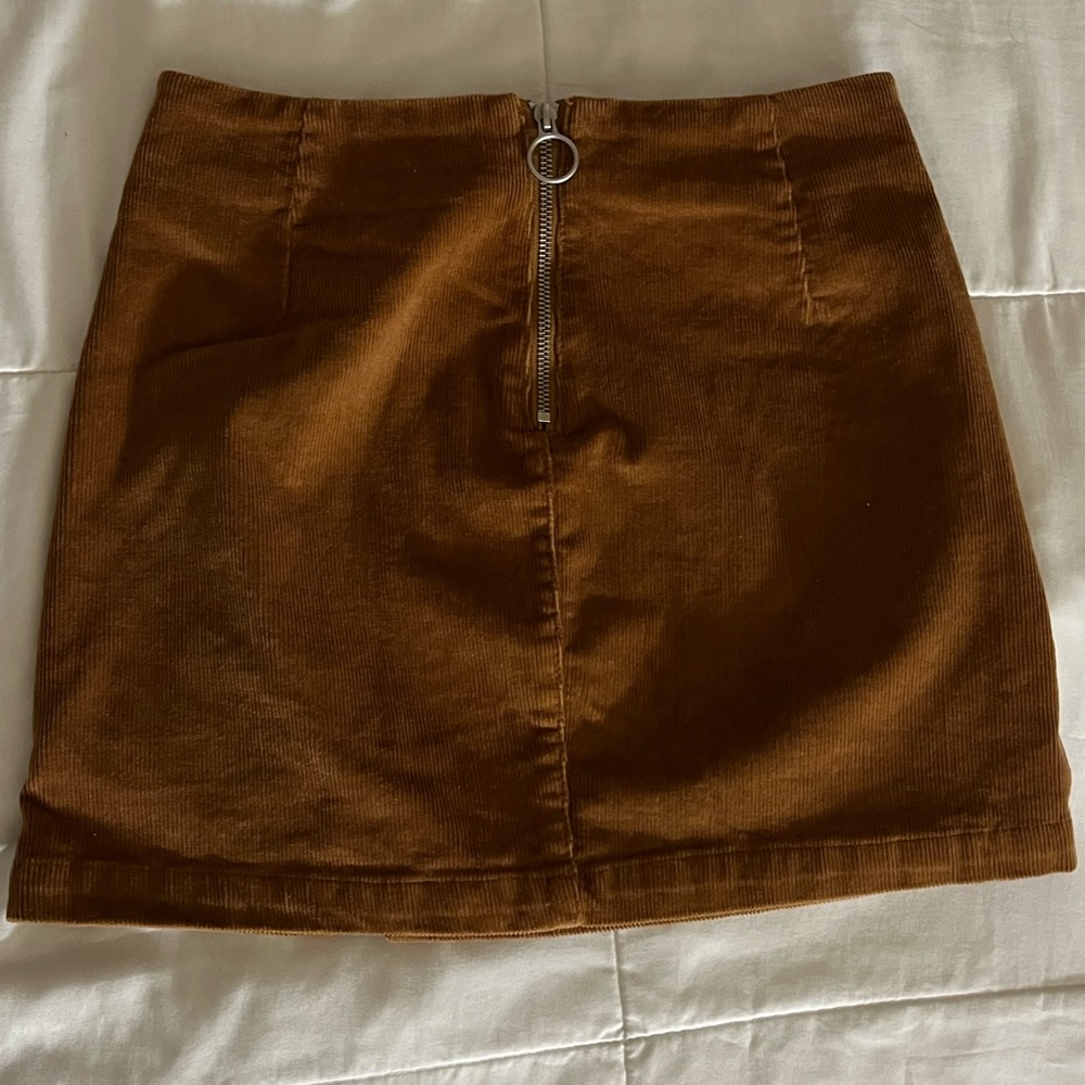 mini skirt